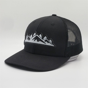 Gorra Trucker de Seis Paneles con Parche de Cuero Personalizada, Fabricada en Vietnam, de Tela de Algodón, Ajustable y Transpirable, Venta al Por Mayor - Product Image 2