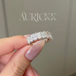 Anillo de Compromiso de Media Eternidad con Diamante Moissanite de Corte Radiante, Chapado en Oro de 14K y Rodio, para Regalo de Aniversario de Bodas o Fiesta - Product Image 6