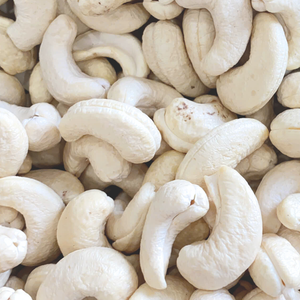 Bon marché en vrac prêt à expédier Noix de cajou crues Noix de cajou Vietnam Noix de cajou exportation BAS quantité minimale de commande - Product Image 1