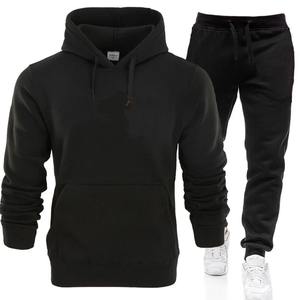 Venta al por mayor de ropa deportiva para hombre, chándales de alta calidad 95% poliéster 5% Spandex tejido de cuatro vías, traje deportivo de invierno sólido elástico - Product Image 1