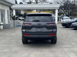 Jeep Grand Cherokee L Altitude 4x4 Usado 2025 - Product Image 5