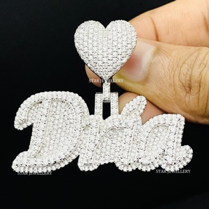 Pendentif Lettre Unisexe Personnalisé en Or 10K Plaqué Or, Sertie de Diamants de Laboratoire, Style Hip Hop Chrétien, Coupe Ronde Brillante - Product Image 3