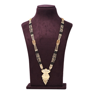 Collar de Mangalsutra DE BODA ortodoxa chapado en oro con colgante de latón ajustable de cuentas negras - Product Image 1