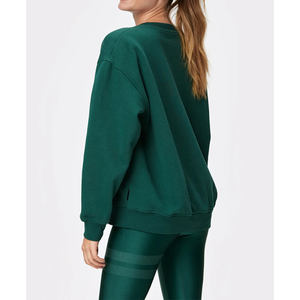 Ensemble de 3 pièces pour femmes, vêtements de sport, soutien-gorge de sport à séchage rapide, short et sweat-shirt à taille élastique, avec design frontal - Product Image 4