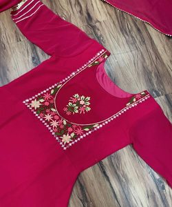 Gujarati diseñador Lehenga colección para damas trabajo hecho a mano Lehenga Choli con blusa tradicional ropa personalizada venta al por mayor Apparelgarment - Product Image 5