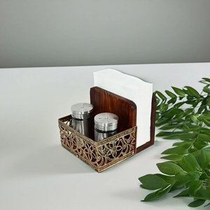 Porte-serviettes plat en métal avec bois Organisateur de porte-serviettes carré rustique de ferme moderne pour table à manger de cuisine - Product Image 1