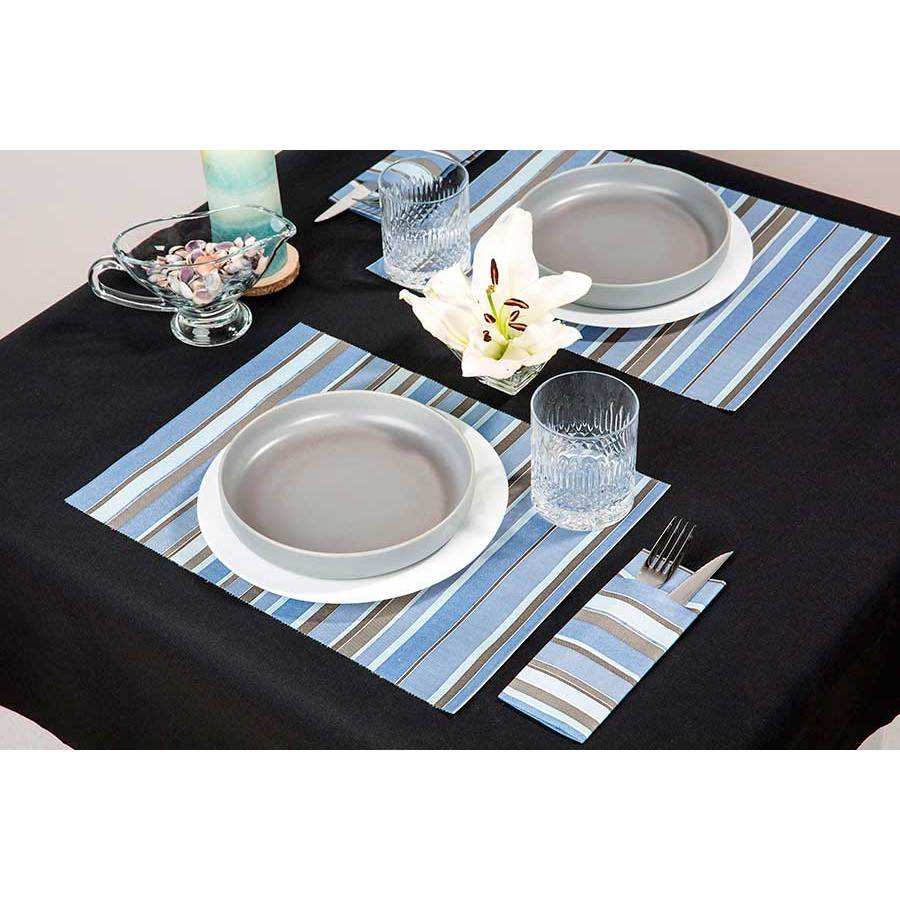 Blue and Black Linde