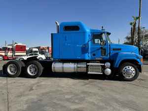 CAMIÓN MACK 600 CLASE 1 (PESO BRUTO VENDEZAGENRAL 0-6000) USADO EN BUEN ESTADO, 500HP, 294,780KM, 8 CILINDROS, TRANSMISIÓN AUTOMÁTICA - Product Image 5