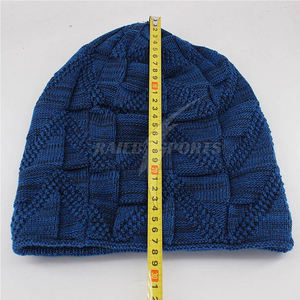 2025 Winter Jacquard Beanie Hat Sombrero de calidad cómodo con logotipo personalizado Tarifa al por mayor - Product Image 6