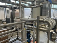 Pasteurisateur de liquide d'œuf Qingji 6000L/H avec structure de plaques en acier inoxydable, contrôle automatique PLC, capacité de production de 0,5 à 30T/H