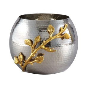 Pot de bougie en métal en vrac en gros multicolore martelé fini pour la décoration d'éclairage de maison et d'événement pot de bougie rond - Product Image 4