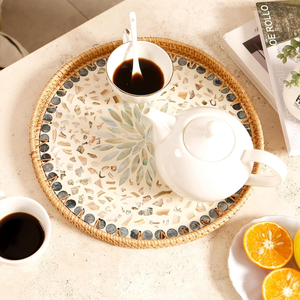 Plateau de service en rotin rond fait à la main avec incrustation de nacre panier décoratif tissé Table basse de luxe décor à la maison - Product Image 5