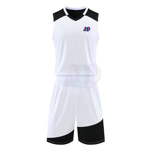 Nouvel arrivage : Ensemble de maillot de basket léger en tissu maille polyester pour une meilleure circulation de l'air et une meilleure absorption de la transpiration - Product Image 1