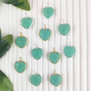 Amazonita corazón tallado piedra preciosa colgante hecho a mano encanto al por mayor - Product Image 5