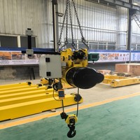 Palans électriques télécommandés sans fil pour le levage de charpentes en acier en hauteur sur les chantiers de construction
