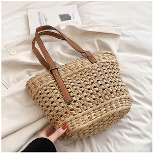 2025 été femmes à la main Vintage rotin décontracté fourre-tout en cuir poignées fermeture à glissière perle arc chaînes Vietnam plage - Product Image 1