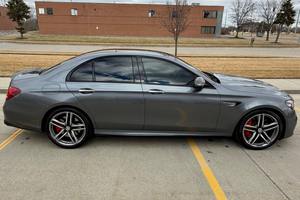 Mercedes-AMG E63 S Sedán 2019 Usado Premium, Motor V8 Twin-Turbo - Product Image 2