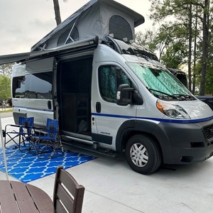Autocaravana de Lujo Rangeline 2023, Caravana Económica para Acampar con Aplicaciones OEM para Vehículos Tipo Camper, Blanca, para 4-6 Personas, Euro 5 - Product Image 1