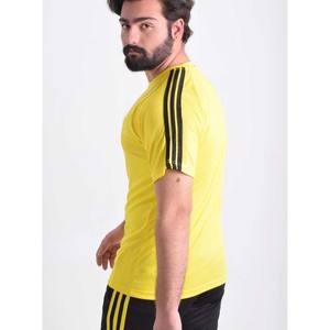 Ensemble de sport d'été unisexe personnalisé en deux pièces, t-shirt décontracté et short à taille élastique ajusté, séchage rapide, respirant - Product Image 2