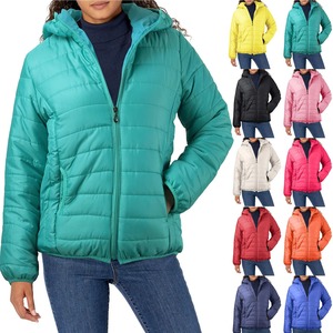 Abrigo acolchado ultraligero ligero con capucha para mujer, chaqueta sólida de otoño e invierno con relleno, diseño de abrigo de pato cálido - Product Image 1
