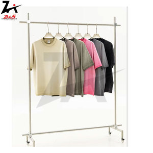 Camiseta de verano Pantalones cortos Combo Ropa de moda Conjunto de 2 piezas con camiseta gráfica de dibujos animados impresa DTG y lavado con ácido desgastado - Product Image 6