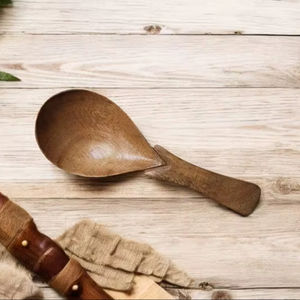 Cuchara de Cocina Antigua de Madera Oscura, Espátula, Accesorio Ecológico Desechable para el Hogar, Artesanía Natural a un Precio Razonable - Product Image 1