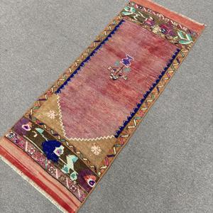 พรมตุรกีวินเทจ ขนาด 1.9x4.9 ฟุต (58x148 ซม.) พรมขนสัตว์ลายตารางสีแดง - Product Image 2