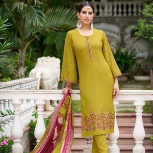Ready-Made <b>Viscos</b> Roman Silk with Inner jacquard with Digital Print Kurti Set Collection for Women - Product Image 5