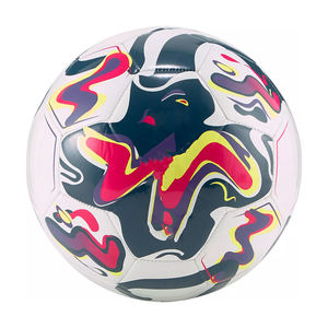 Balón de fútbol de diseño clásico, color y tamaño personalizables, nuevo diseño de alta demanda, la mejor calidad, el mejor diseño, la mejor fabricación. - Product Image 4