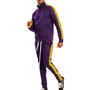 Vêtement de sport 2 pièces en polyester pour homme, survêtement confortable et respirant à rayures, ensemble de jogging d'hiver avec logo personnalisé KADIA - Product Image 4