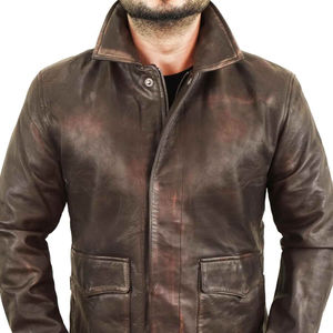 Fabriqué en cuir durable, cette veste pour homme offre une élégance robuste avec un équilibre parfait entre confort et style, facile à porter. - Product Image 5