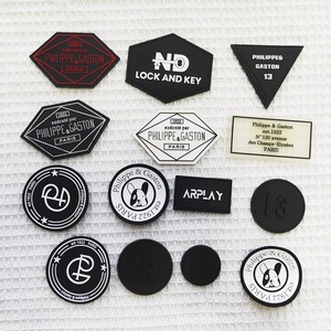 Etiqueta de goma, parches de PVC personalizados, nombre y logotipo personalizados, parches de goma para uniformes, bolsos y sombreros. - Product Image 3