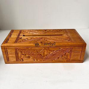 Elegante Portapañuelos Decorativo de Madera Tallada con Diseño Floral Grabado para Interiores Modernos Tradebyd - Product Image 1