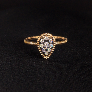 แหวนทอง18K สุดหรูประดับด้วยเพชรเจียระไนทรงกลมสวยงามสำหรับสไตล์ที่ไม่เหมือนใครและสง่างาม - Product Image 2