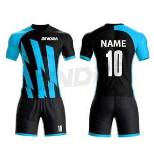 Ensemble maillot et short de football orange, respirant, confortable, tissu léger conçu pour une performance de séchage rapide, vêtements d'entraînement - Product Image 3