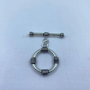 สร้อยข้อมือล็อคเงินสเตอร์ลิง925หรูหราเครื่องประดับชุบทองแบบคลาสสิกปรับได้เหมาะสำหรับเป็นของขวัญงานแต่งงาน - Product Image 1