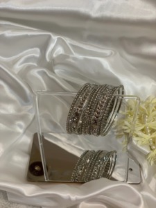 Conjuntos de brazaletes de Acero de Nuevo diseño elegante para mujer superventas, joyería de alta calidad para damas y niñas - Product Image 4