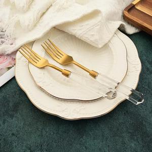 Ensemble de couverts élégant en acier inoxydable fini or avec poignée en acrylique Couverts élégants pour dîner Présentoir de buffet pour brunch - Product Image 2