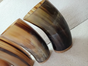 Gobelet en agate fait à la main de la meilleure qualité, gobelet à boire en corne de buffle fait à la main, verre en corne de bœuf, mug viking pour fête et célébration - Product Image 3