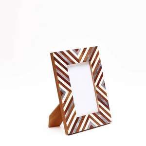 India Manufacturing Wholesale High Quality Decorative White Marble Resin Bulk <b>Frames</b> Rectangular <b>Photo</b> <b>Frame</b> with Iron Metal - Product Image 4