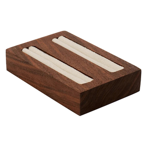 Caja de anillo giratorio de nogal negro personalizable, pantalla elegante de madera maciza para compromiso, propuesta de boda, regalo de confesión - Product Image 1