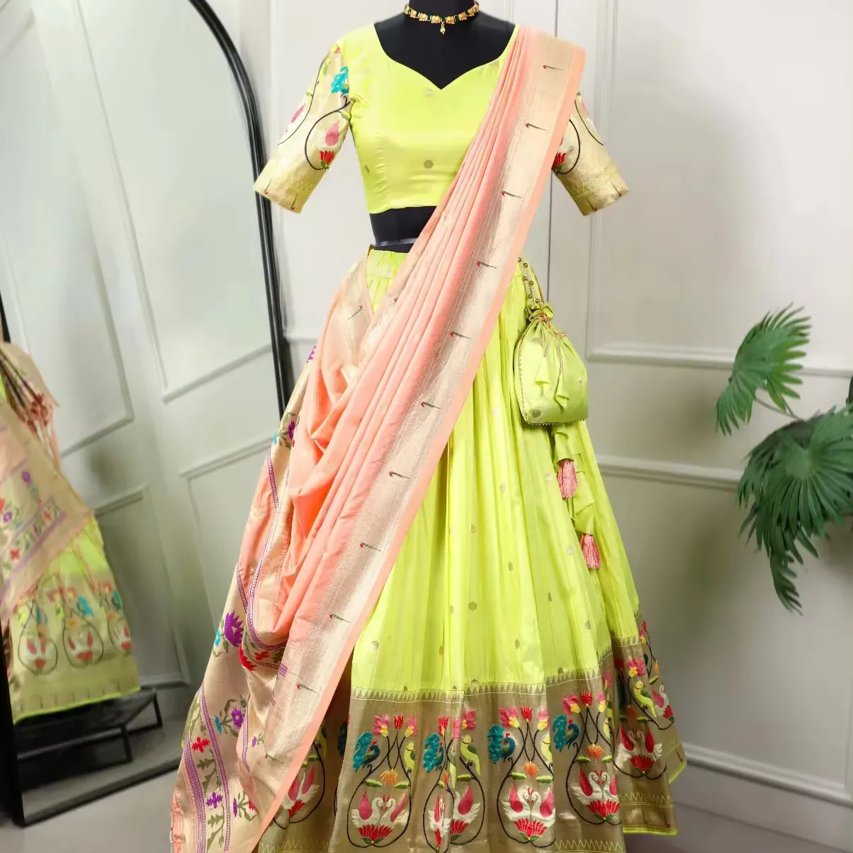 Дизайнерский Шелковый жаккардовый дизайн, рабочие Lehenga с шелковой блузкой paithani, Южно-индийская lehenga, одежда для вечеринок Lehenga.