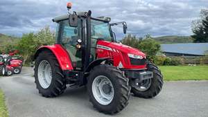 Tractor Agrícola Massey Ferguson 6S.180 Dyna-VT 4WD con Transmisión por Engranajes, Tractor de Ruedas Rojas de 180HP con Motor de Alta Seguridad y Caja de Cambios - Product Image 6