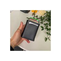 Portefeuille noir original Laura en cuir végétalien protégé RFID avec boîte-cadeau accessoire pour utilisation quotidienne