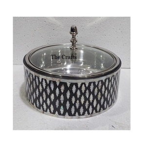 Plat à gratin en acier et nacre, casserole avec couvercle en acier et bouton en forme de lune, pot de service en noir et blanc - Product Image 5