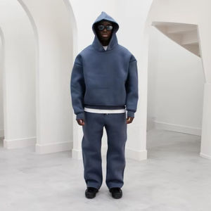 Ensemble de survêtement streetwear personnalisé imprimé intégral, épais, 400 g/m², 2 pièces, en molleton technique de coton, avec sweat à capuche de designer - Product Image 3