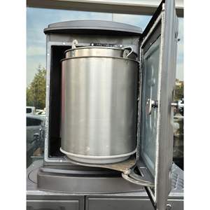 Calentador de Patio Rectangular de Hierro Fundido Negro Mate Moderno y Elegante de Alta Calidad con Tapa Frontal para Calefacción Exterior - Product Image 4