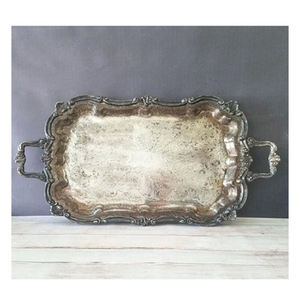 ถาดอาหารสแตนเลสแบบพรีเมี่ยมพร้อมผิวสีเงินเหมาะสำหรับใช้ในโรงแรมและในบ้านเพื่อเสิร์ฟอาหารและของหวาน - Product Image 3