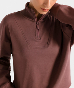 Sweat-shirts à col montant pour femmes en mauve fabriqués au Pakistan, personnalisés, avec logo personnalisé, 100% coton, vêtements décontractés en gros - Product Image 4