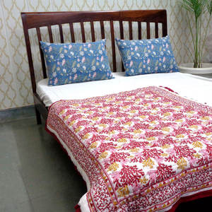 Nueva llegada 100% algodón orgánico bloque de mano impreso bebé edredón niño hecho a mano edredón de algodón indio mejor precio para uso en hoteles - Product Image 3